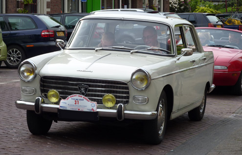 Peugeot 404