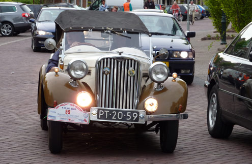 Singer 1